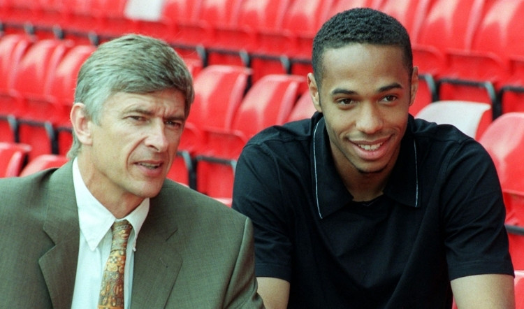 Arsène Wenger và Thierry Henry
