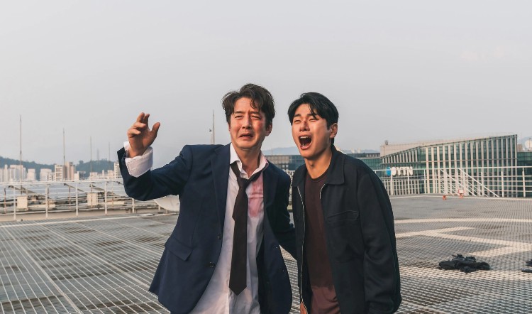 Cheol, một cựu đặc vụ tinh nhuệ