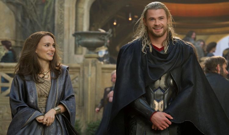 su-ket-hop-an-y-cua-chris-hemsworth-va-natalie-portman