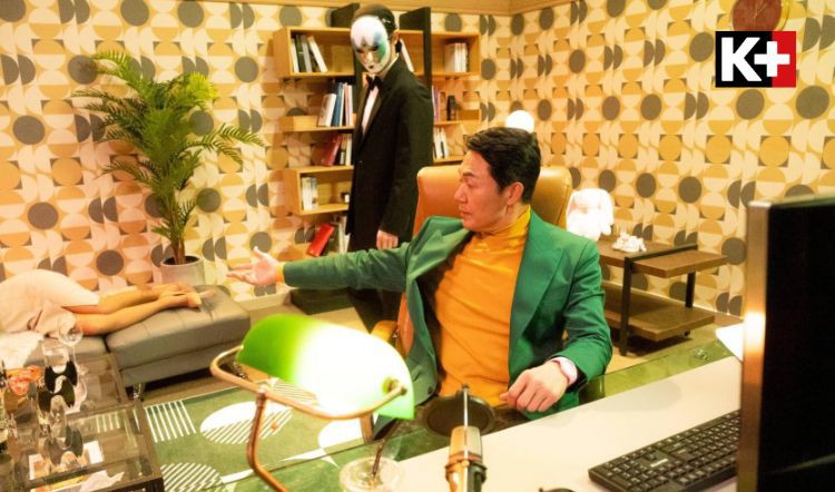 Park Sung Woong đã khắc họa một "Gentleman" vừa lịch thiệp một cách quái đản