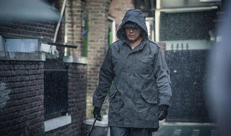 Park Sung Woong vào vai Kang Cheon, tên giết người hàng loạt máu lạnh