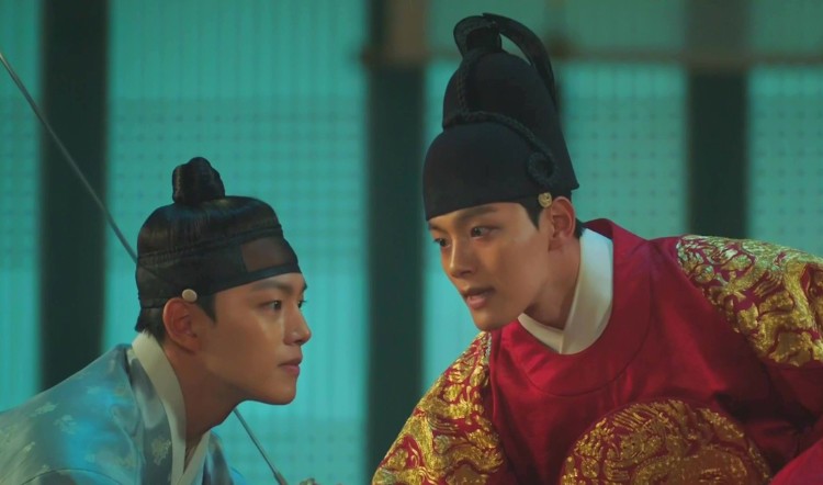 Yeo Jin Goo trong vai vua Lee Hun 